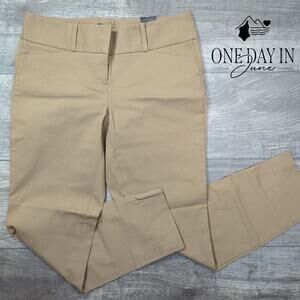 The Limited Exact Stretch Ankle Pants Size 6